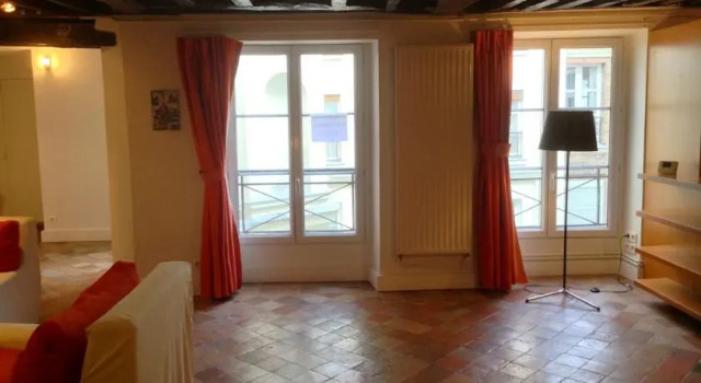 Apart of Paris - Le Marais - rue Saint Martin - 3 bedroom, Забронировать Отель Париж Иль-де-Франс, рядом с Станция метро Rambuteau