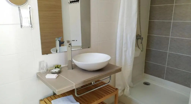 Двухместный номер Comfort Hôtel Le Mas Des Amandiers