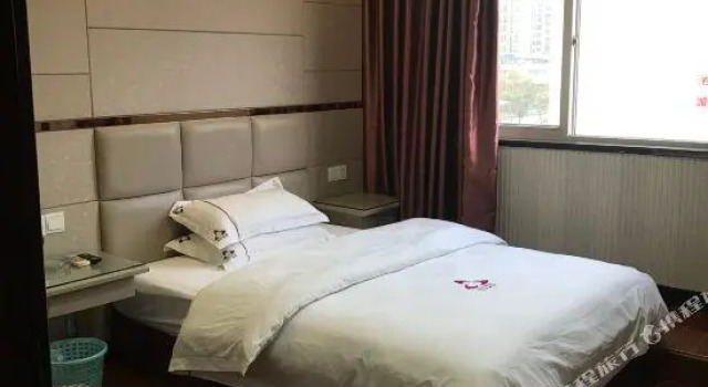 Lianyun Hotel, Prenota Hotel Yangzhou Jiangsu