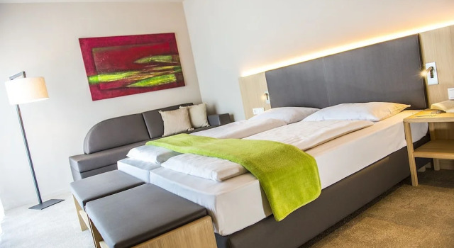 Двухместный номер Standard с балконом и с видом на сад Hotel CampingPark Steiner