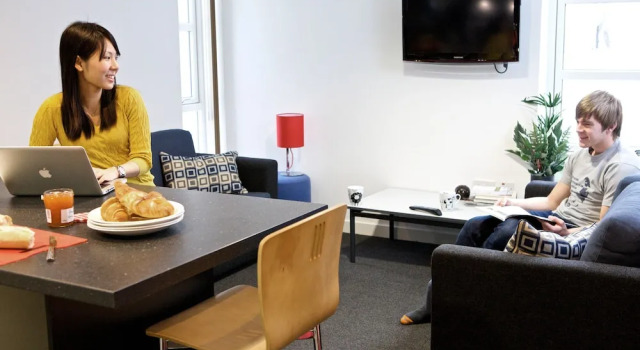 Апартаменты David Russell Apartments - Campus Accommodation