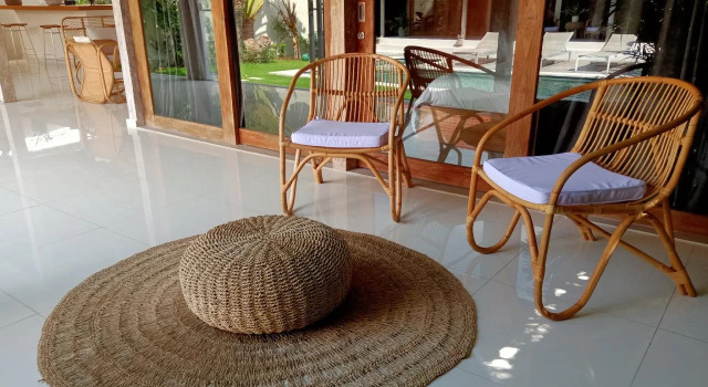 Villa Balimasan, Rezervovat Vila Hotely v Badung se snídaní, Snídaně