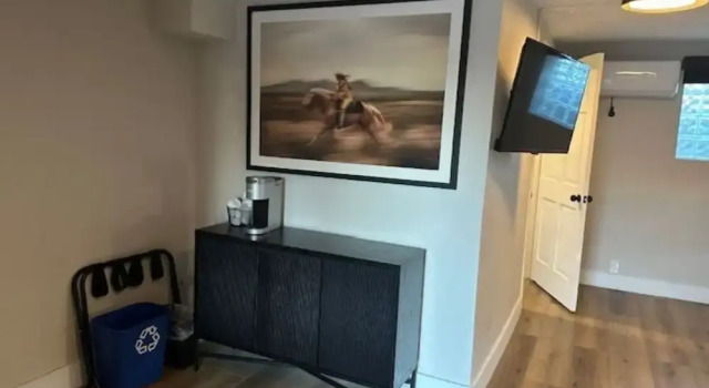 Номер Economy Western Lodge