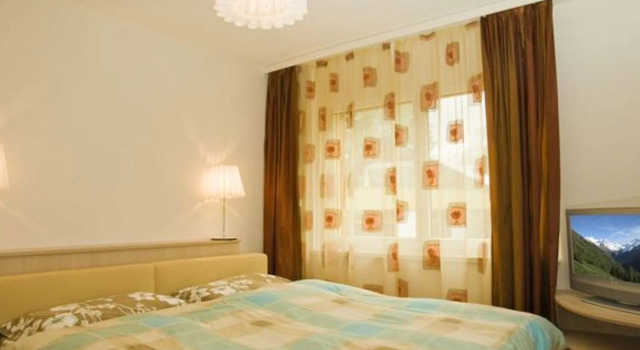 Residenz Ambassador A33, Забронировать Апартаменты/квартира Лейкербад Вале, рядом с Горнолыжный подъемник Геммибан