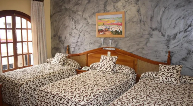 Трёхместный номер Standard Hotel La Curva
