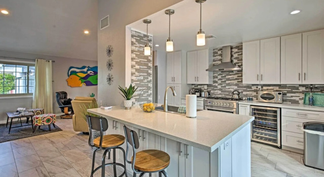 Коттедж Pet-friendly Palm Springs Escape w/ Heated Pool!