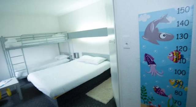 Семейный номер Standard hôtel QUICK Palace Tours Nord