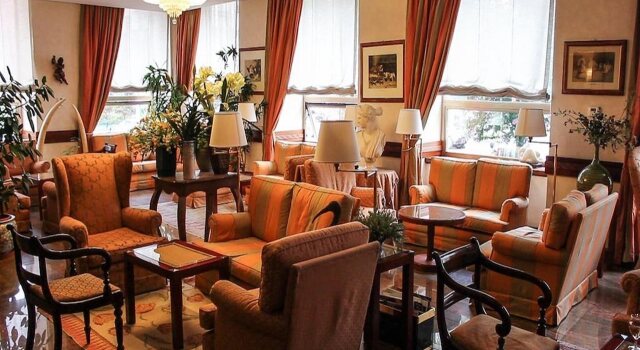 Hotel Bristol