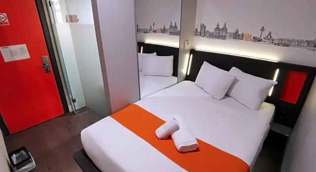 Номер Standard easyHotel Liverpool