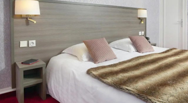 Номер Standard Hôtel De France