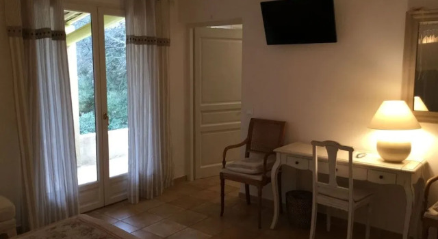 Le Mas Du Loriot, Rezervovat Hotel Murs Luberon