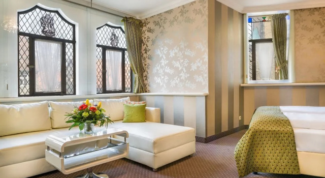 Hotel Brusttuch, Book Hotel Hoteller i Goslar med pool, Swimmingpool
