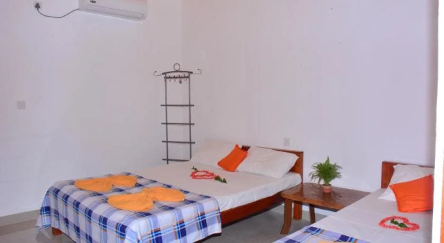 Pleasant Park Holiday Inn, Varaa Hotelli Edulliset hotellit kohteessa Trincomalee District