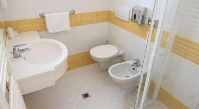 Семейный номер Standard с балконом и с видом на море HOTEL ADRIA BEACH