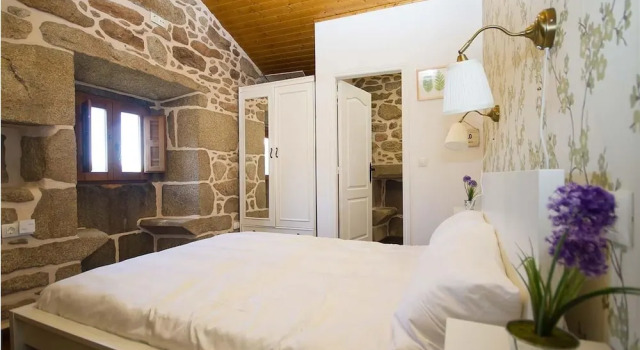 House - 3 Bedrooms with WiFi - 107749, Book Hotel Muxia 