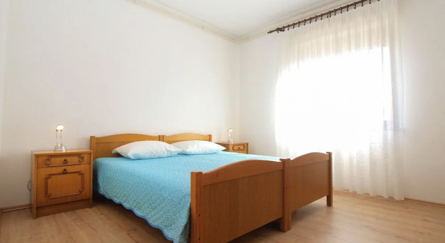Apartment 1563