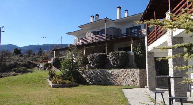Люкс Executive Guesthouse Diochri