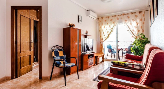 Espanhouse Cesar Canovas Girada 3, Забронировать Отель Отели Торревьеха 3 звезды, рядом с Городской театр Торревьехи, 3*