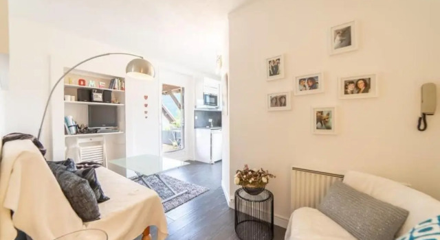 Апартаменты Apartment with large terrace Classified 4 stars