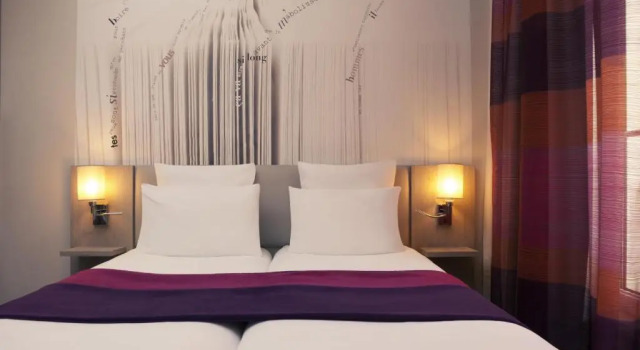 Четырёхместный номер Privilege Mercure Paris Montparnasse Raspail