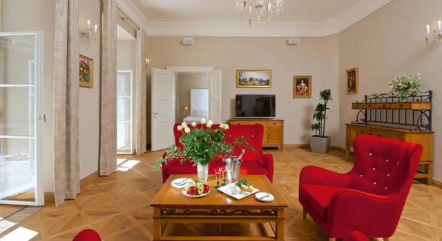 Люкс Deluxe Zámek Ratměřice - Hotel & Resort