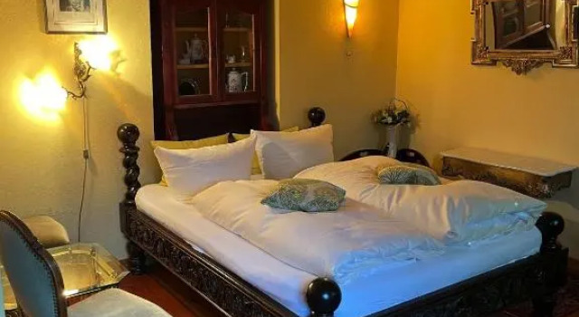 Pension am Tiefen See, Prenota Hotel Potsdam Brandeburgo, vicino a Cecilienhof