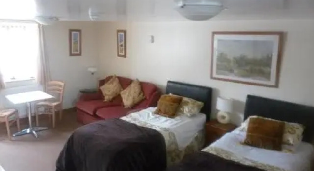 Oakenholt Farm Country Guest House, Rezervasyon Çiftlik Konaklaması Flint Clwyd
