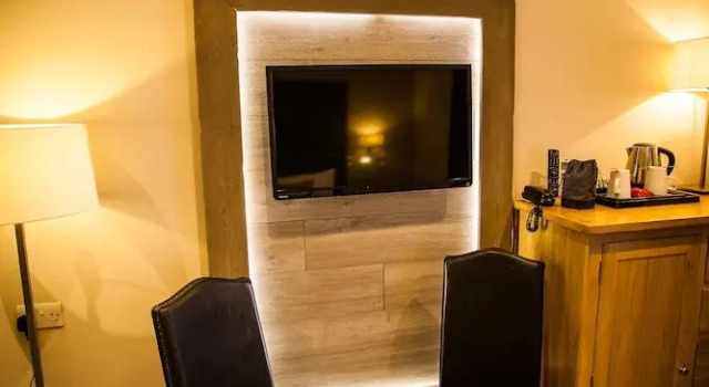 Номер Premium Heywood Spa Hotel