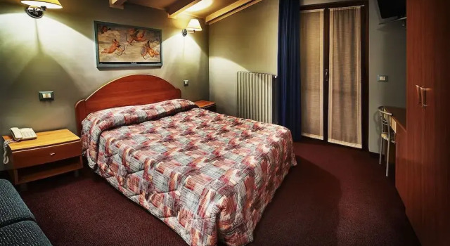 Stockholm rooms, Забронировать Отель Кастелли-Калепьо Бергамо
