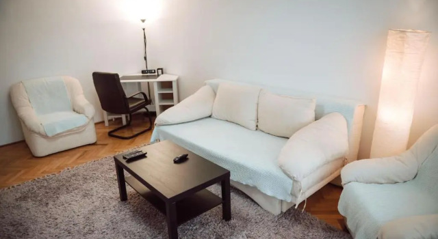Adrian Home, Central 2 rooms apartment, Rezerwuj Apartament Ploieşti 