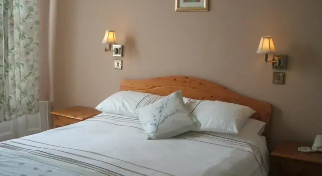 Rosslyn Hotel, Забронировать Отель Фалмут Корнуолл