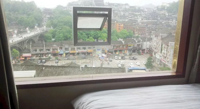 Zui Ai Home Inn-fenghuang, Rezervați Hotel Fenghuang Hunan