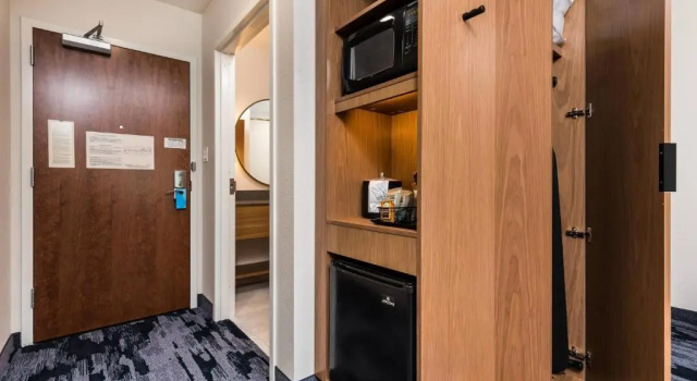Четырёхместный номер Standard Fairfield Inn & Suites by Marriott Crestview