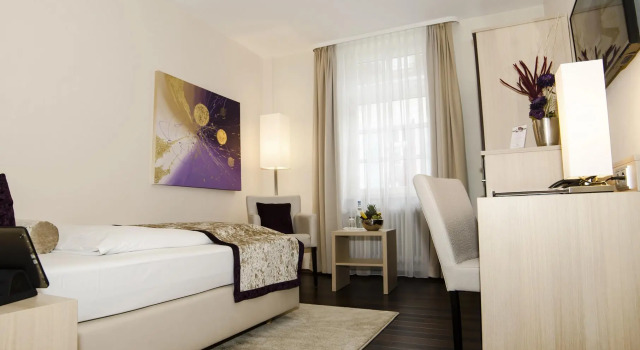 Номер Standard Hotel Merkur - Superior