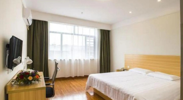 Homeinn Hotel (Nanchang Bayi Square Second Affiliated Hospital)
