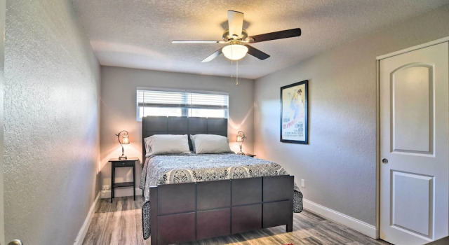 Коттедж Clearwater Home w/ Private Pool & Patio!