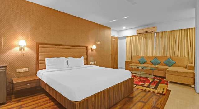 Люкс Standard Hotel O Rahul International Hyderabad