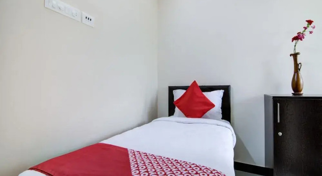 Royal Stay by OYO Rooms, Забронировать Отель Отели штата Тамилнада с завтраком, Завтраки