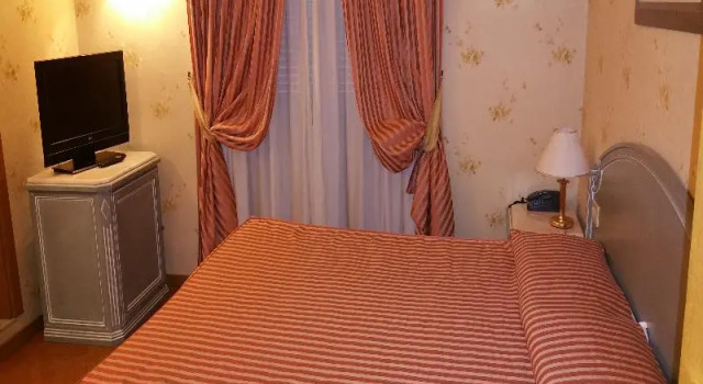 Двухместный номер Standard с балконом Hotel Giorgi