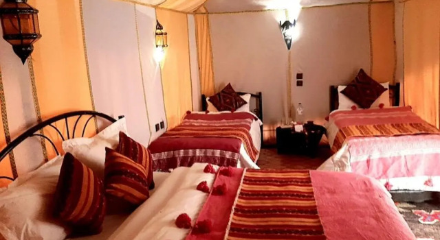 Merzouga Luxury Camp