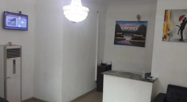 M. House, Rezerwuj Pensjonat Pensjonaty w Bwari, Pensjonat