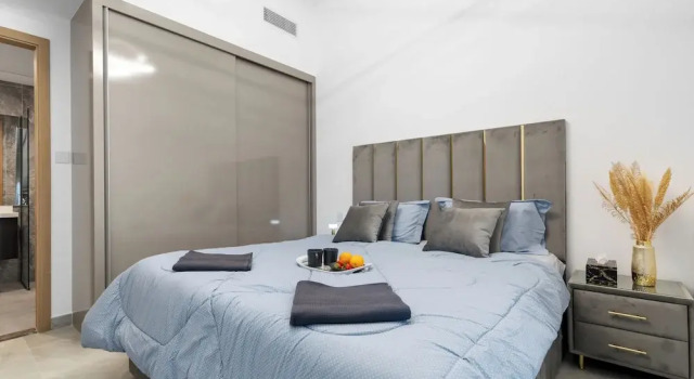 Waves - Cityscape Balcony Views and Cozy Comfort in Dubai, Забронировать Апартаменты/квартира Отели Дубая с парковкой, Парковка