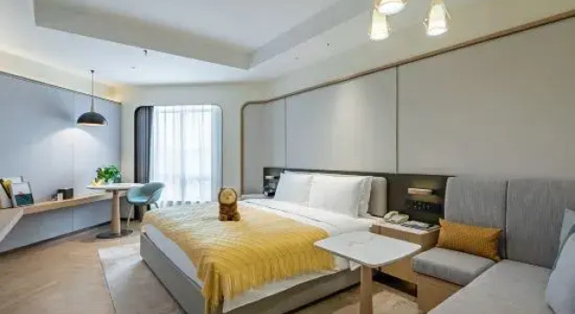 Кровать в общем номере (женский номер) Holiday Inn Chongqing Guanyinqiao by IHG