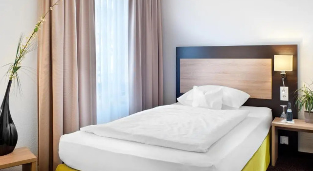 Одноместный номер Comfort Best Western Hotel Favorit