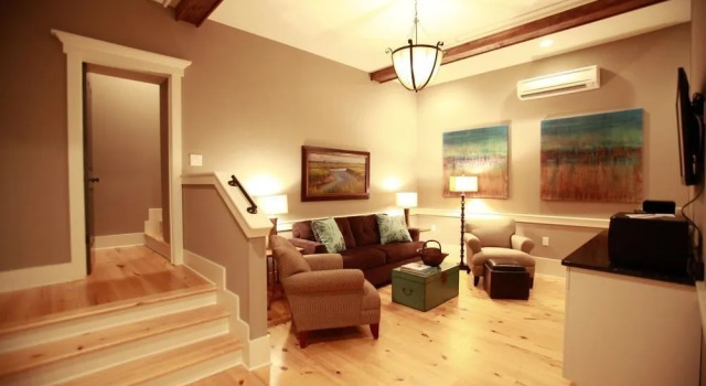 229 King Luxury Suites