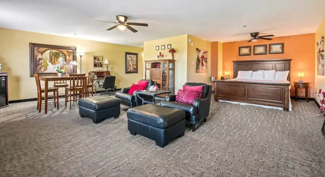 Двухместный люкс Wildwood Inn