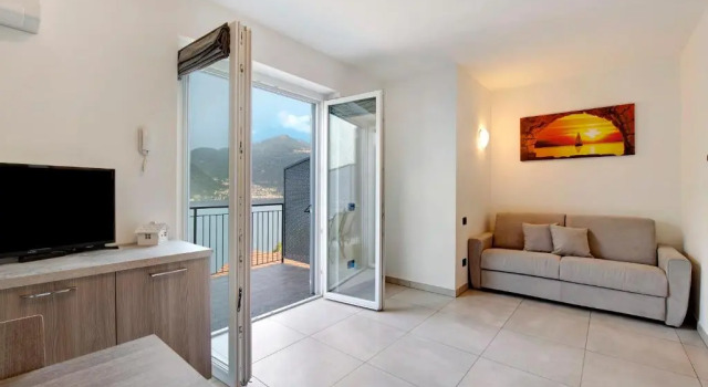 Appartamento 7 Il Tornante, Book Apartment Hotels in Como with a Pool, Swimming Pool