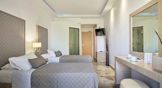 Номер Superior с балконом и с видом на сад Park Hotel & Spa - Adults Only