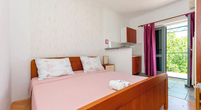 Студия Apartments Nikola