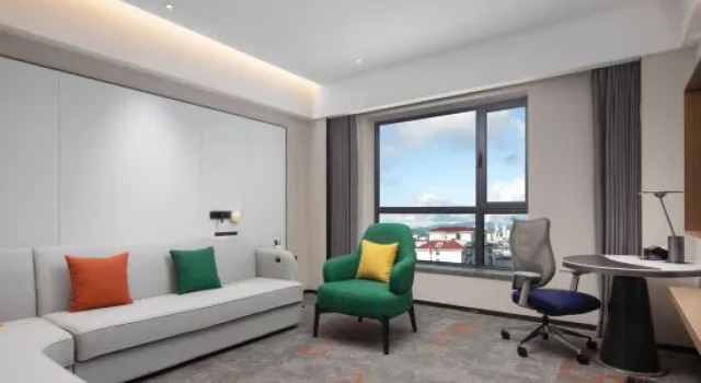 Люкс Hampton by hilton Yanji city center
